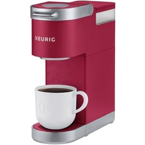 Keurig K-Mini plus brand new in cardinal red